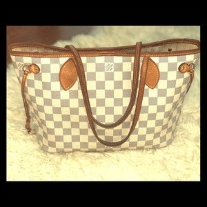 Louis Vuitton Never full PM